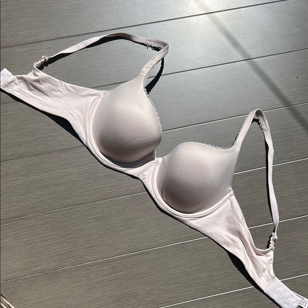 Victoria's Secret Lightly-lined Bra